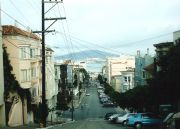 Näkymä Leavensworth Streetiltä Alcatrazille